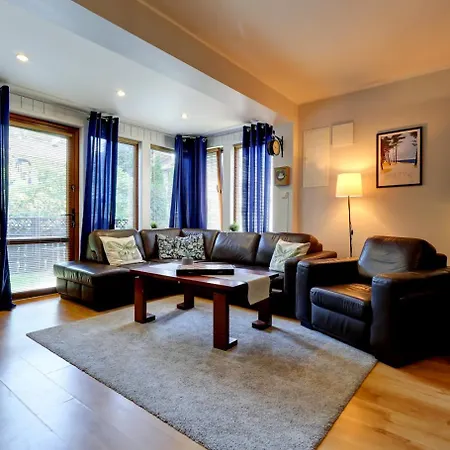 Maly Dabek I Dom Z Dostepem Do Basenu Wewnetrznego, Zewnetrznego, Brodzikow Dla Dzieci, Sali Zabaw Oraz Animacji בית נופש *