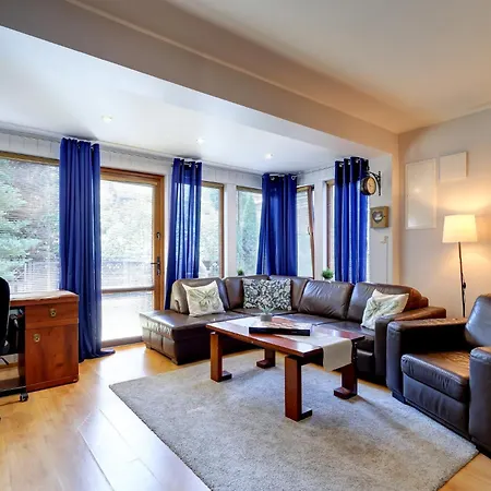 Maly Dabek I Dom Z Dostepem Do Basenu Wewnetrznego, Zewnetrznego, Brodzikow Dla Dzieci, Sali Zabaw Oraz Animacji * Poddąbie