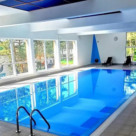 Ferienhaus Maly Dabek I Dom Z Dostepem Do Basenu Wewnetrznego, Zewnetrznego, Brodzikow Dla Dzieci, Sali Zabaw Oraz Animacji Poddąbie