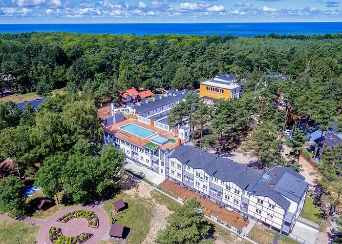 Mały Dąbek I Dom Z Dostępem Do Basenu Wewnętrznego, Zewnętrznego, Brodzików Dla Dzieci, Sali Zabaw Oraz Animacji Poddąbie