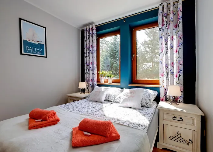 Dom wakacyjny Mały Dąbek I Dom Z Dostępem Do Basenu Wewnętrznego, Zewnętrznego, Brodzików Dla Dzieci, Sali Zabaw Oraz Animacji