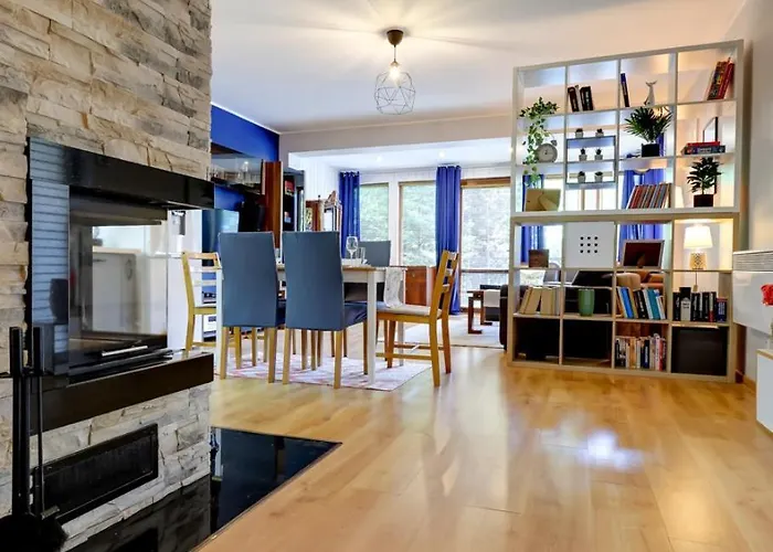 Mały Dąbek I Dom Z Dostępem Do Basenu Wewnętrznego, Zewnętrznego, Brodzików Dla Dzieci, Sali Zabaw Oraz Animacji Poddąbie