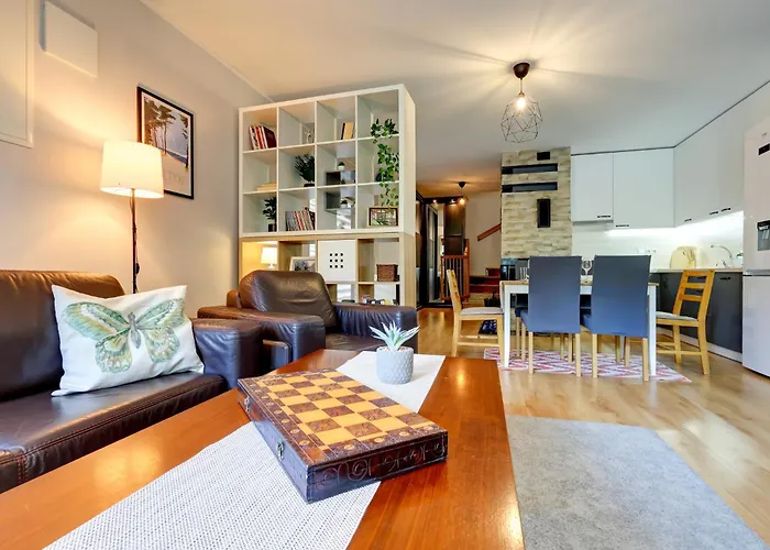 Mały Dąbek I Dom Z Dostępem Do Basenu Wewnętrznego, Zewnętrznego, Brodzików Dla Dzieci, Sali Zabaw Oraz Animacji Dom wakacyjny Poddąbie