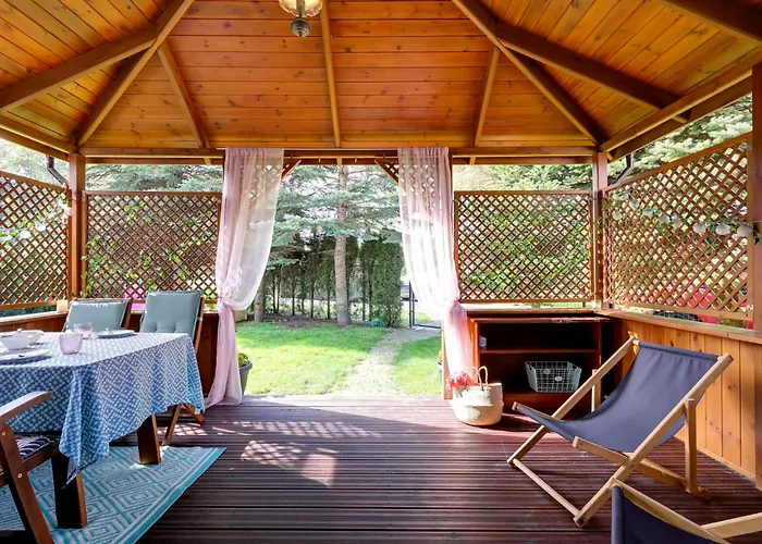 Mały Dąbek I Dom Z Dostępem Do Basenu Wewnętrznego, Zewnętrznego, Brodzików Dla Dzieci, Sali Zabaw Oraz Animacji Poddąbie