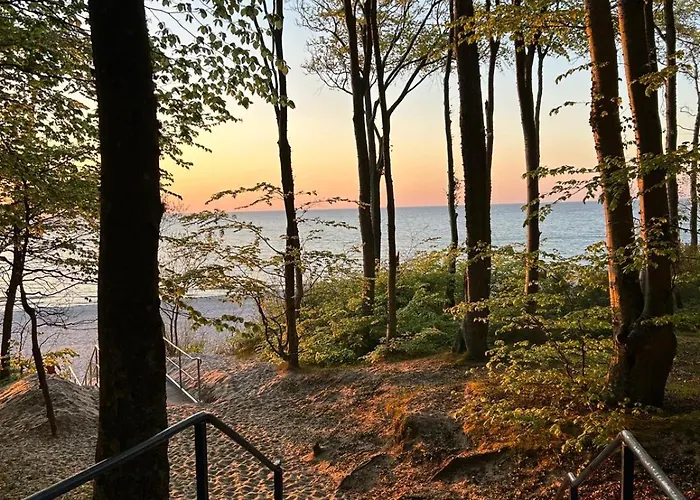 Mały Dąbek I Dom Z Dostępem Do Basenu Wewnętrznego, Zewnętrznego, Brodzików Dla Dzieci, Sali Zabaw Oraz Animacji * Poddąbie